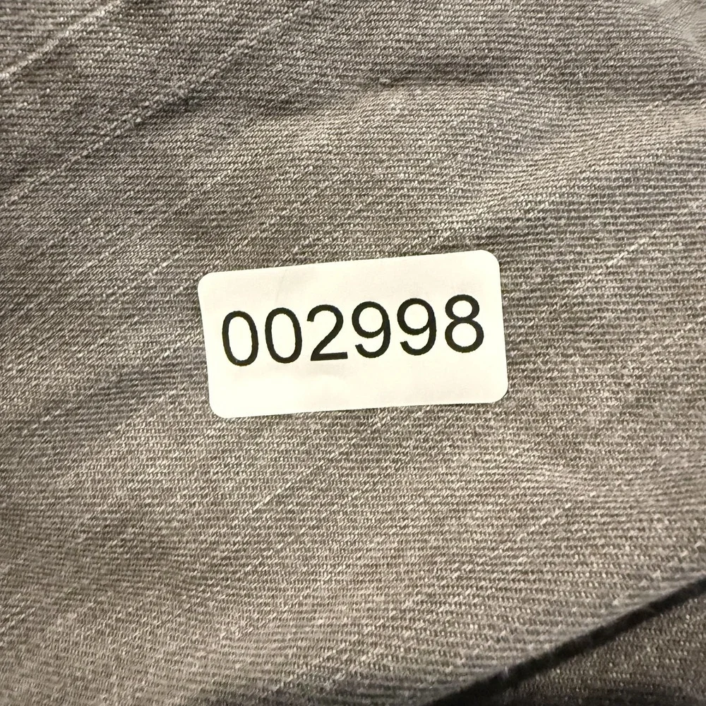 Banana Republic brand banana